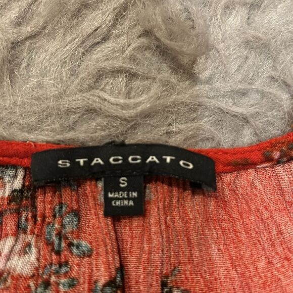 Staccato women’s red‎ cherry blossom gathered front tank top size smalll - Picture 2 of 4